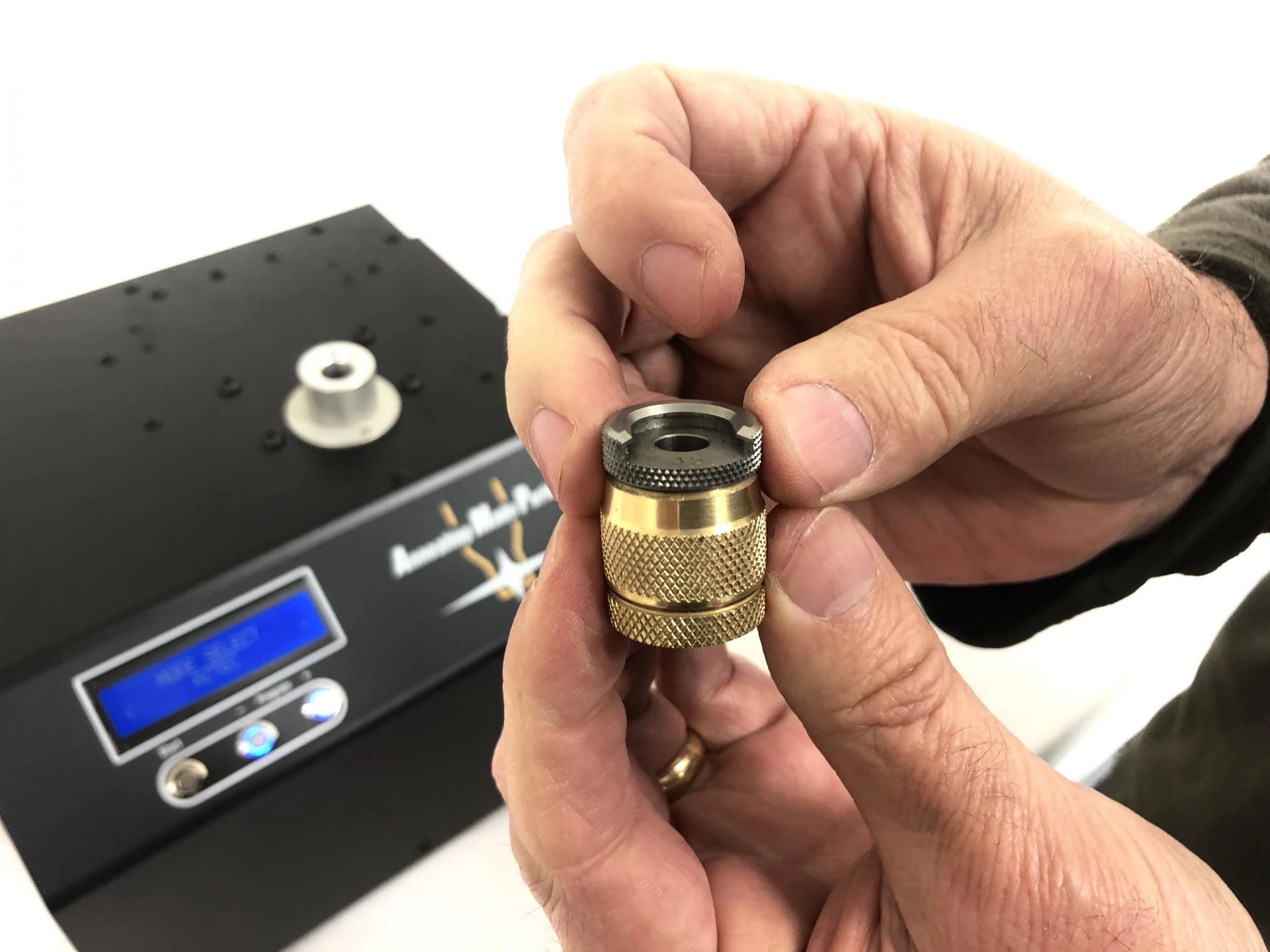 AMP Brass Shell Holder Grip | Halterung für Hülsenhalter | Mark II Annealer – Bild 3